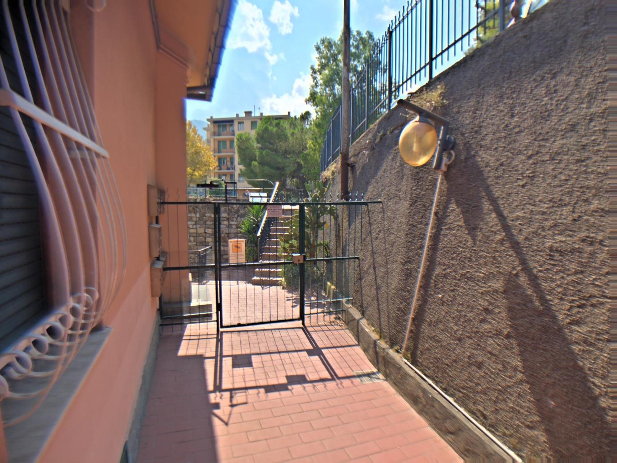 Lorenzo Marchesi House Реко Екстериор снимка